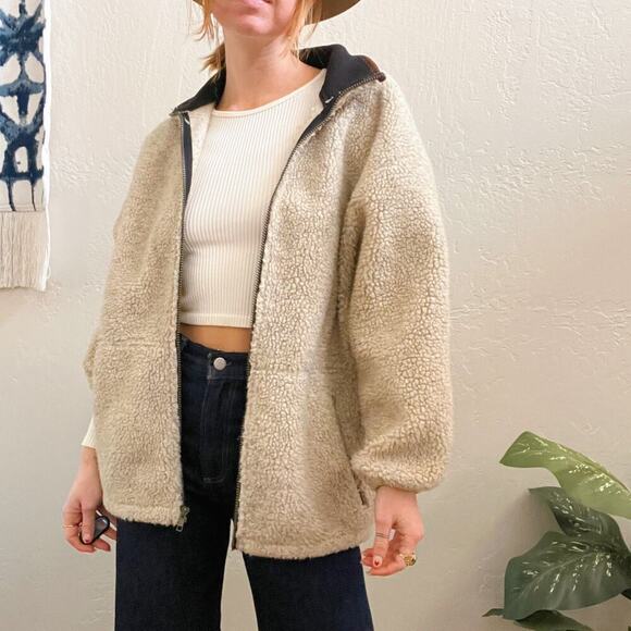 Vintage 1990's Collared Oversized Zip Up Sherpa Jacket - Picture 4 of 6